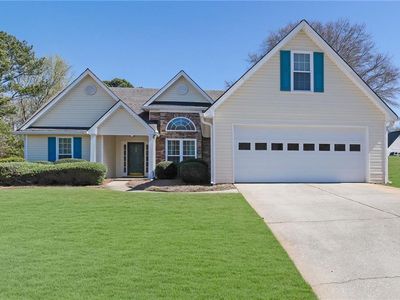 6185 Devonshire Dr, Flowery Branch, GA, 30542