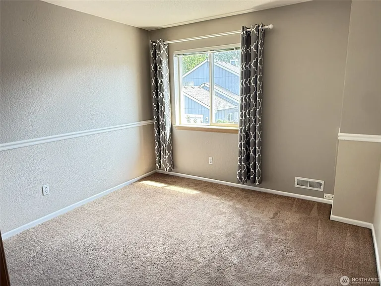 4725 Concordia Ln SE — Photo 11