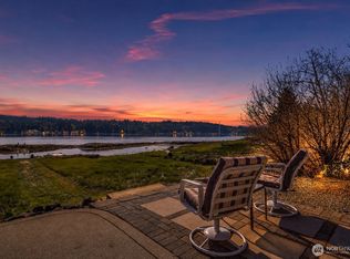 730 E North Bay Rd, Allyn, WA 98524