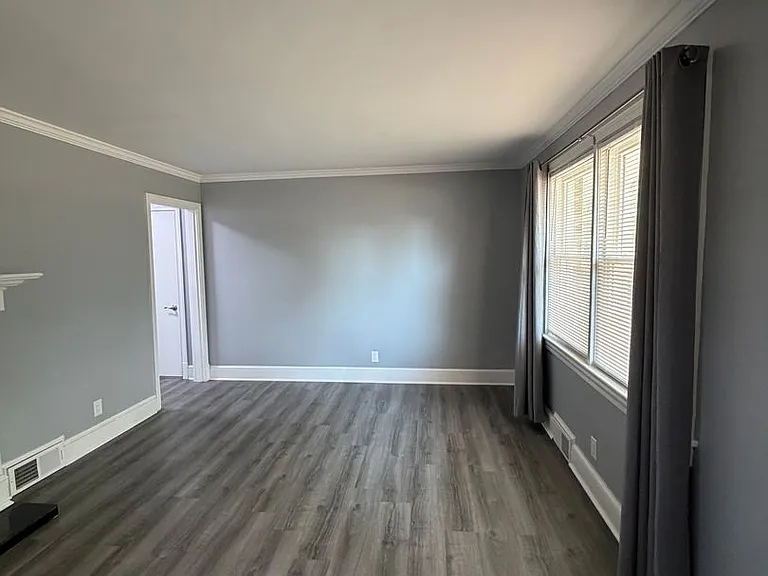 1900 Westover Dr — Photo 9