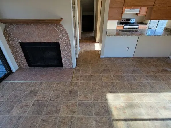 406 N Columbia Rd, Colorado Springs, CO 80904