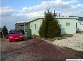 16 W Mullica Rd, Little Egg Harbor, NJ 08087