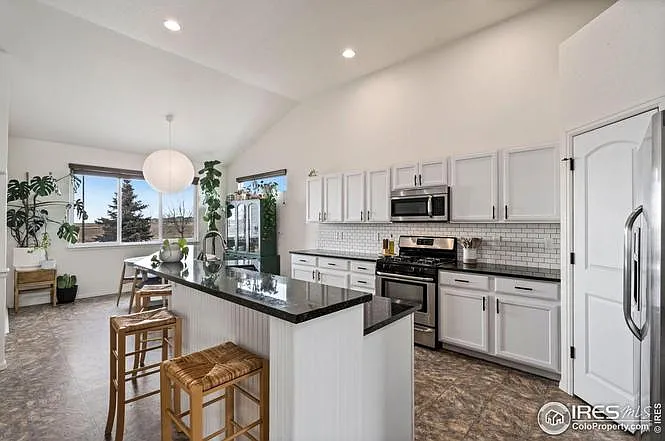2503 Sunbury Ln — Photo 6