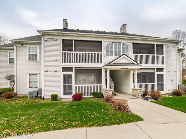 4703 Inverness St #62, Dexter, MI 48130