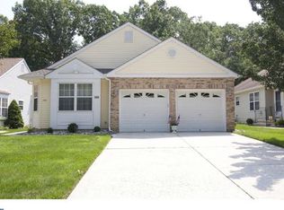 436 Virgin Island Dr, Williamstown, NJ 08094