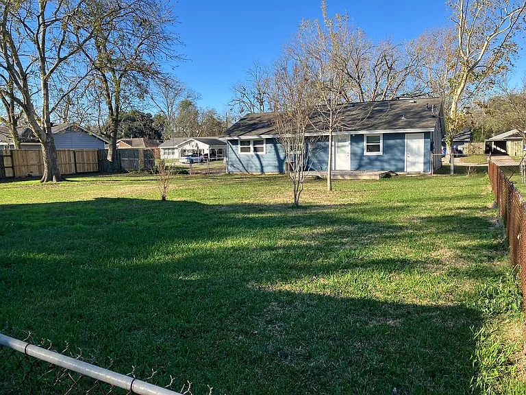 517 Windswept Dr — Photo 11
