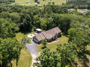 1555 Heller Rdg, Spring Hill, TN 37174