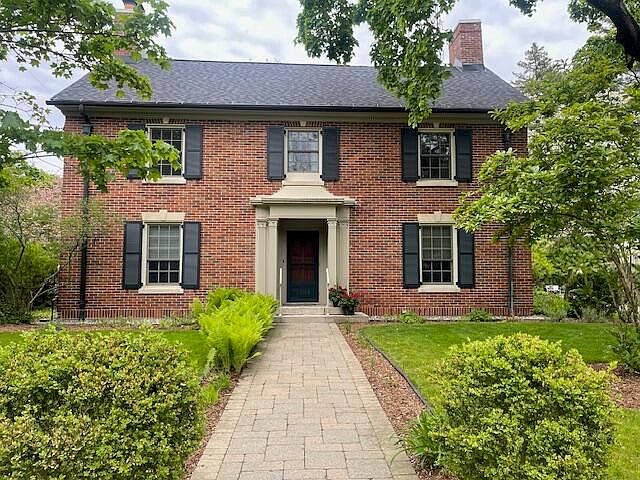1st image of 2203 Sheffield Dr