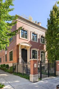2525 N Greenview Ave, Chicago, IL, 60614
