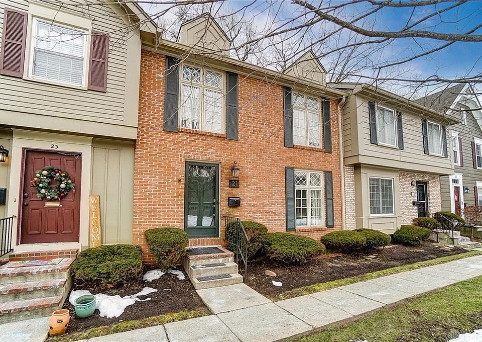 1st image of 21 Nicholson Ct