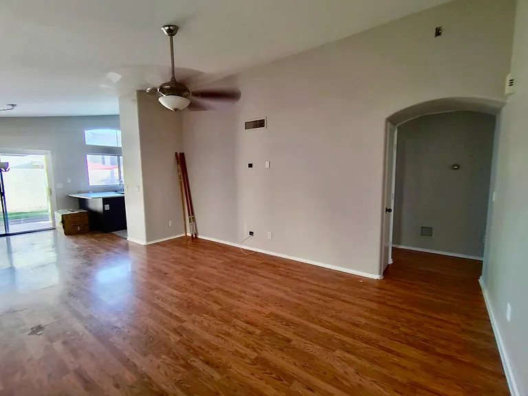 1225 E Angela Dr — Photo 6