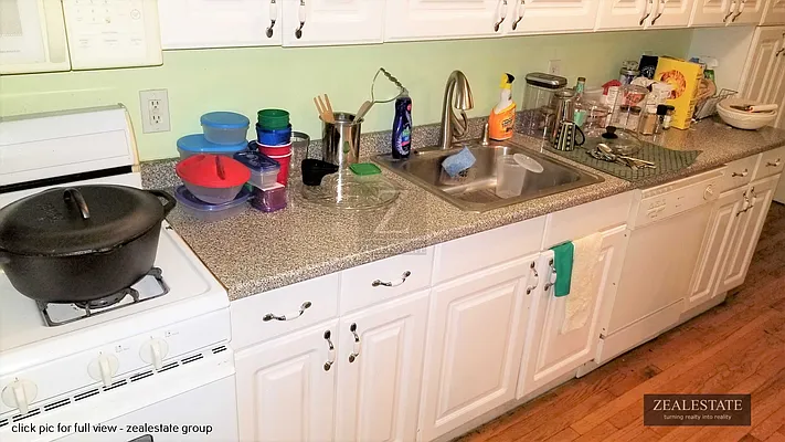 Rented by ZealEstate Group Inc | media 7