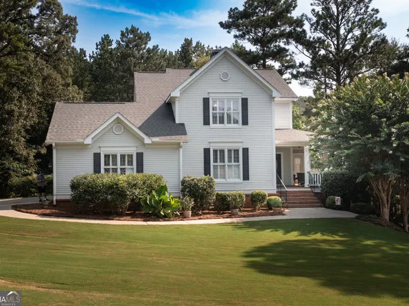 240 Compton Dr, Fayetteville, GA 30215