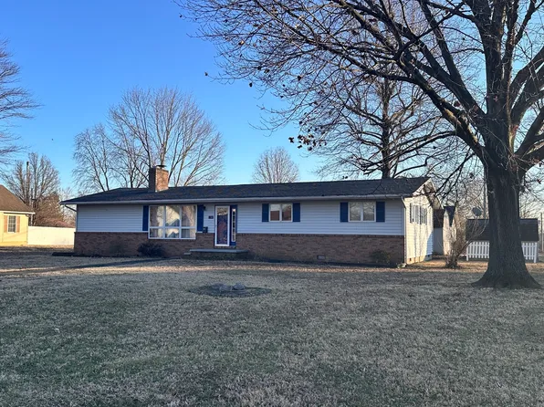 1306 E Elm St, West Frankfort, IL 62896