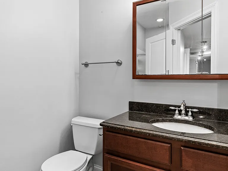 2728 W Cortez St #1 — Photo 29