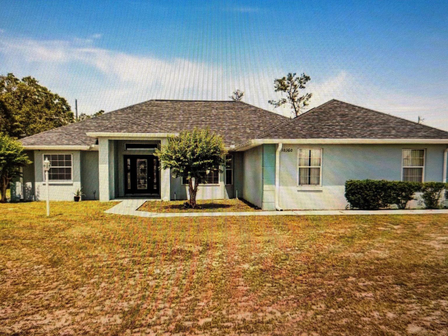 3 bed, 2031 sqft, $2,200 — Photo 1