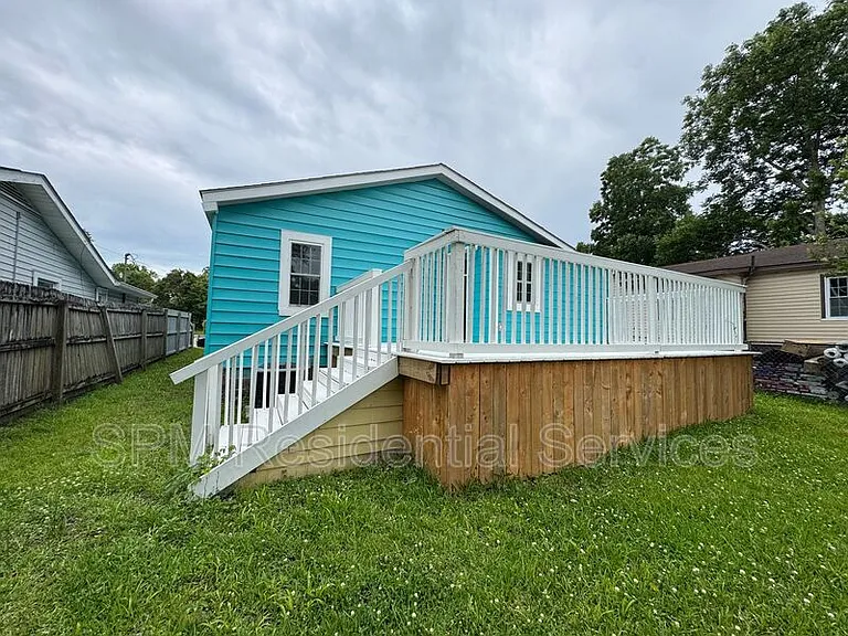1407 Norman St — Photo 16