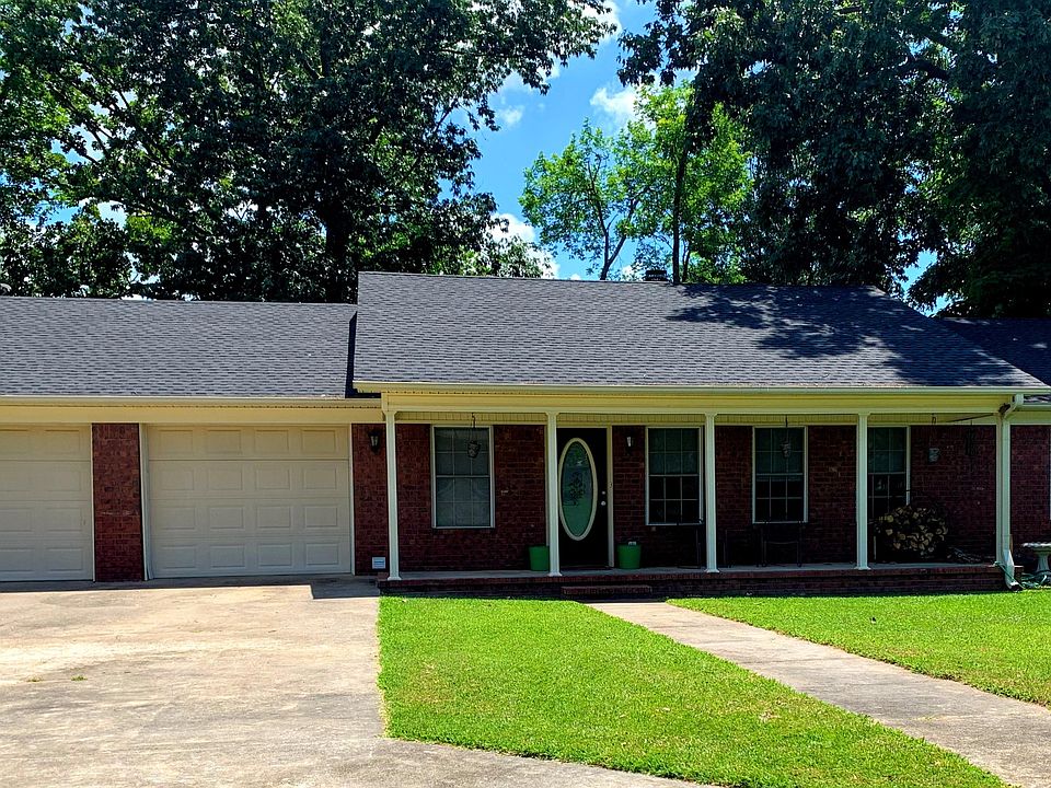 1st image of 30 Heathcoat Dr