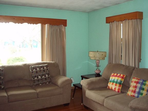 4th image of 2717 10th St