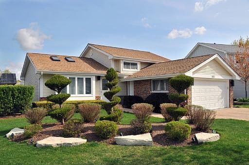 1st image of 1051 E Olde Virginia Ct