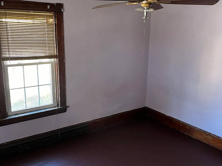 54 Webster St #B — Photo 7