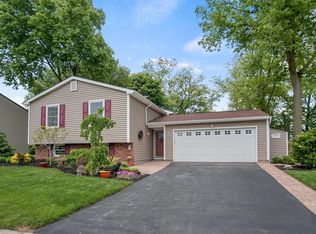 3840 Cypress Creek Dr, Columbus, OH 43228