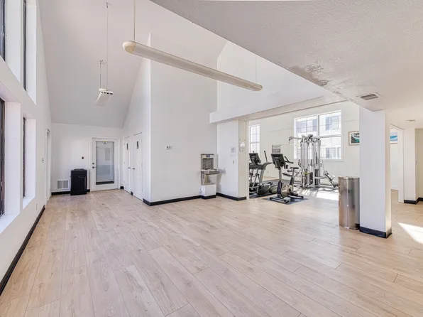 The Goose Apartments