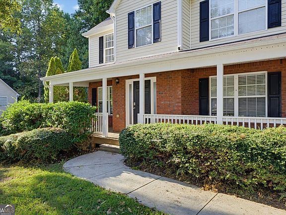 3rd image of 310 Rockingham Dr