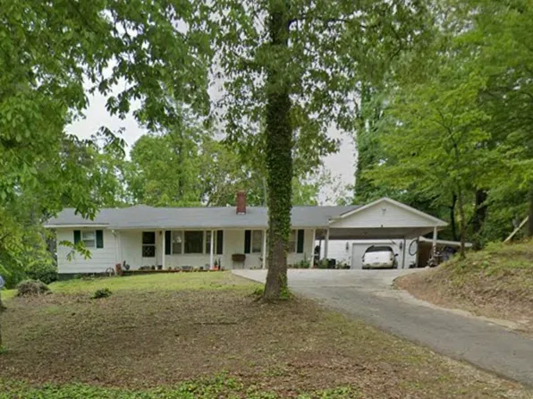 379 Blue Ridge Ave, Demorest, GA 30535