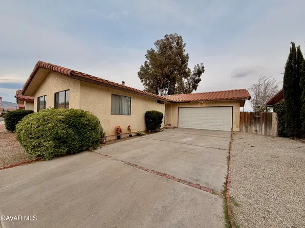 14312 Dover Dr, Mojave, CA 93501