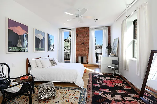 Rented by Brown Harris Stevens | media 6