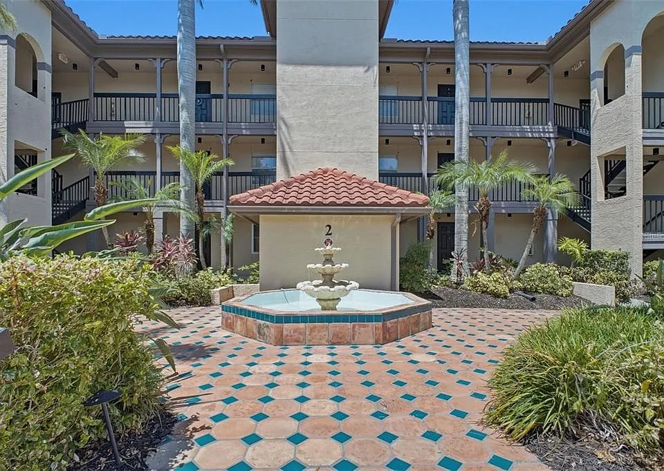 2400 Feather Sound Dr #223