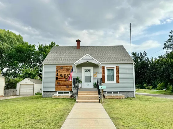 749 W A Ave, Kingman, KS 67068