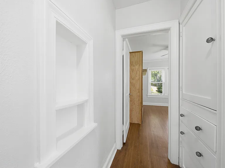 1240 S Birmingham Ave — Photo 18