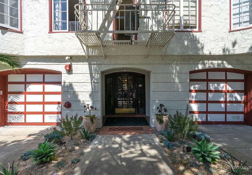 1st image of 2040 Jefferson St #6K