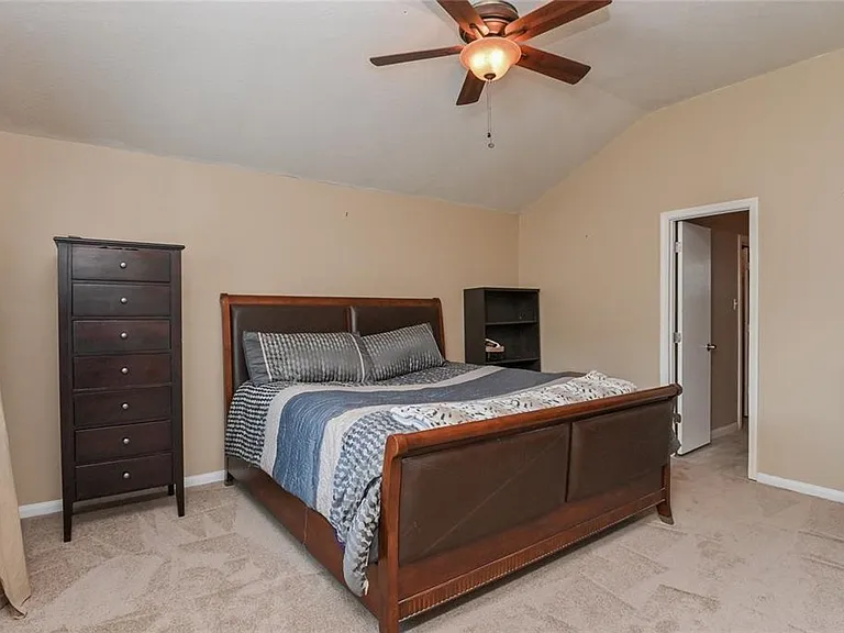 18446 S Wimbledon Dr — Photo 19