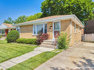 4850 Howard St, Skokie, IL