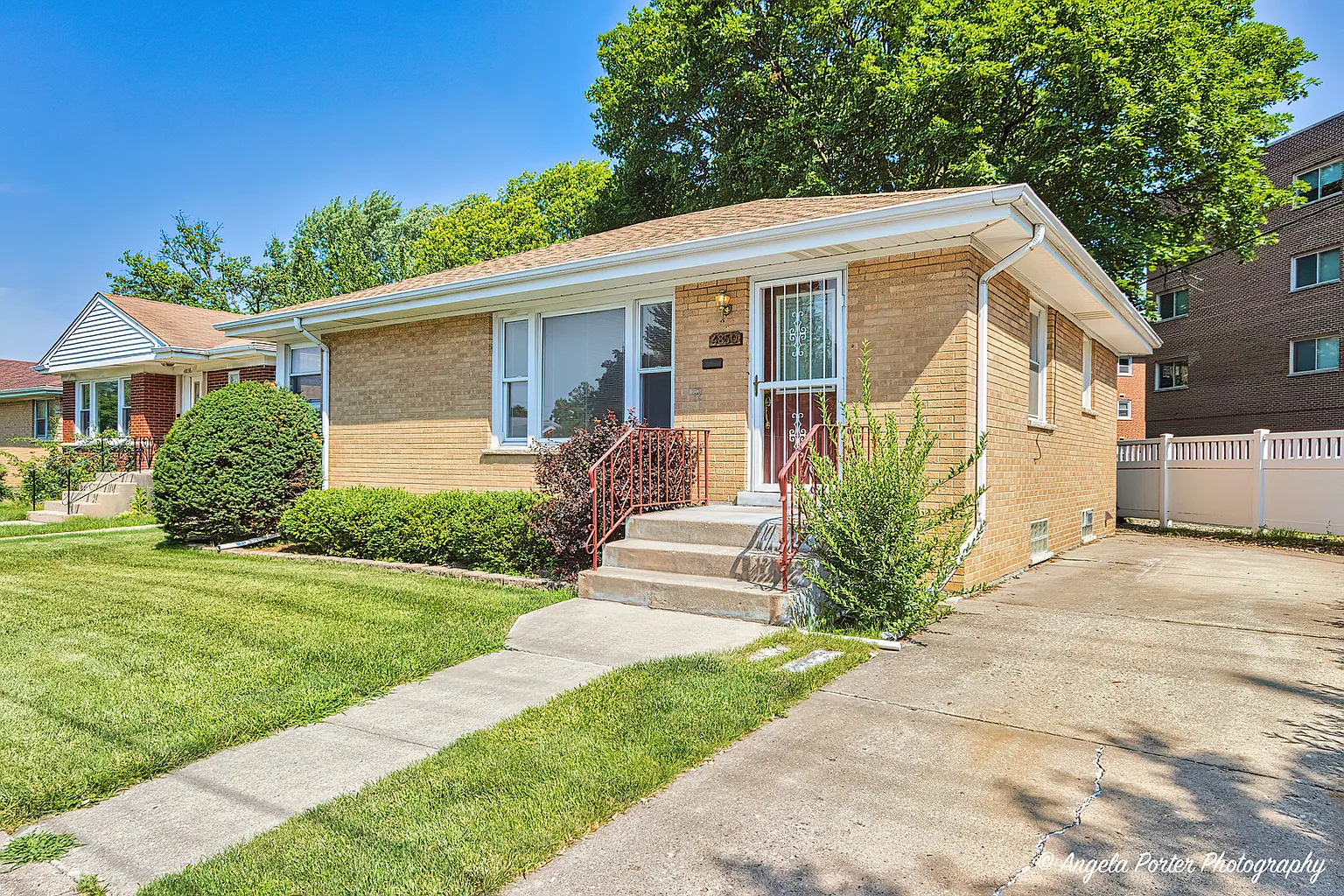 4850 Howard St photo 1