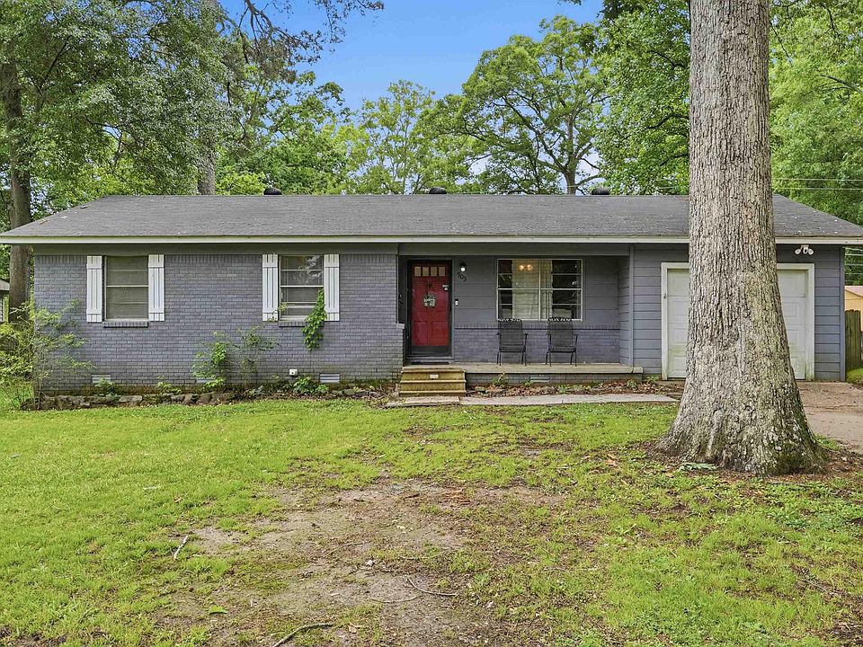 1st image of 905 Stirrup Pl