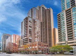 736 Bay St #2401, Toronto, ON