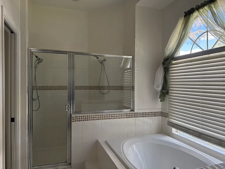 18230 Dolly Brook Ln — Photo 12