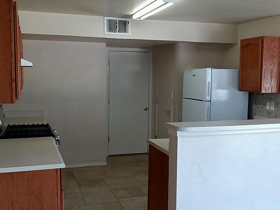 3rd image of 12352 Tierra Alaska Ave