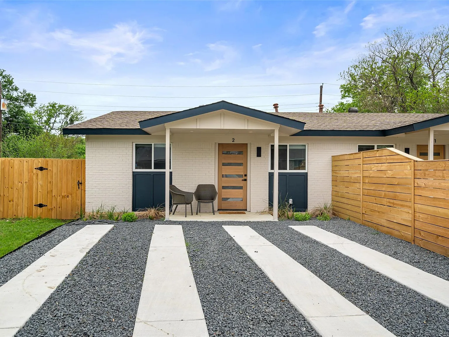2 bed, 1.0 bath, 720 sqft, $1,800 — Photo 1