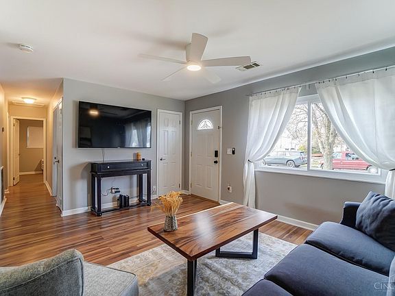 4th image of 10770 Lemarie Dr