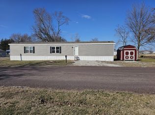303 N Marion St, Centralia, IL 62801