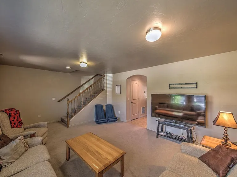 3419 S River Rd #15 — Photo 5