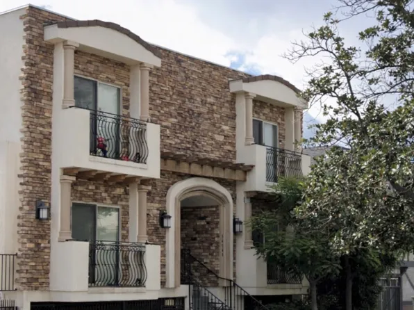 14764 Sylvan St Unit 6, Van Nuys, CA 91411