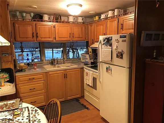 2nd image of 8616 Pepperwood Dr