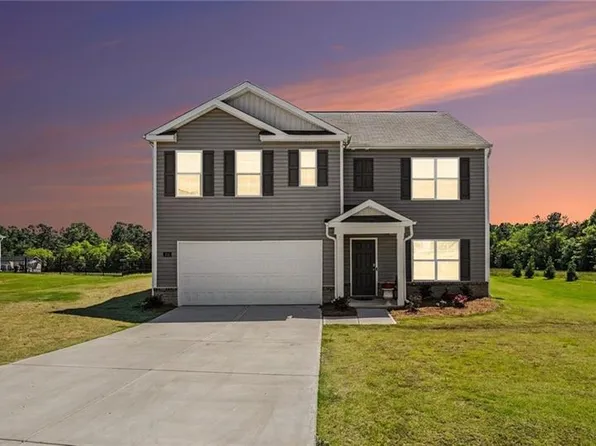 203 Alamos Ave, Lexington, NC 27295