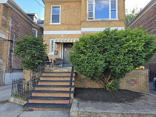 21 Wegman Pkwy #1 Photo 1